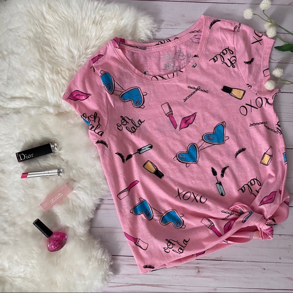 2 for $22 🤍 So Shirt
